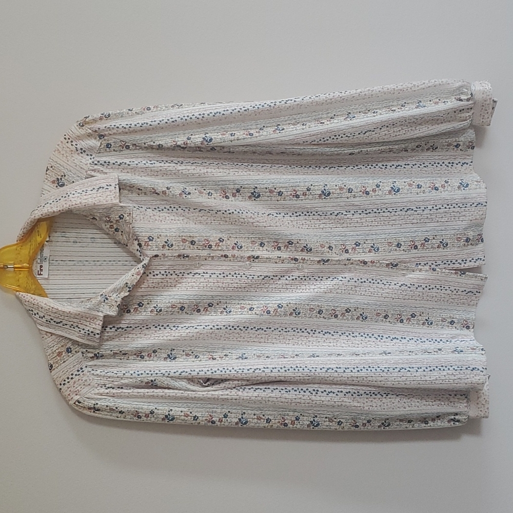 Long sleeve Hippie style shirt